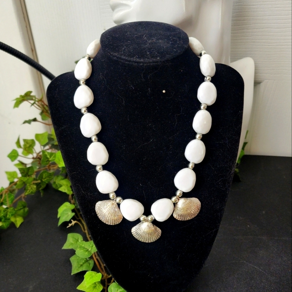 White Bead with Silver Seashell Charms Necklace